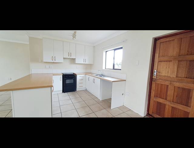 2 BEDROOM TOWNHOUSE RENTED IN PARSONSVLEI